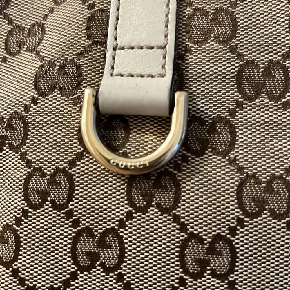 Gucci tote - Picture 2 of 15